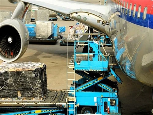 IATA tseem ceev faj txog qhov zoo ntawm Xyoo no Air Cargo Outlook